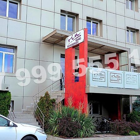 Residence Rin Grand Vitan Бухарест Экстерьер фото